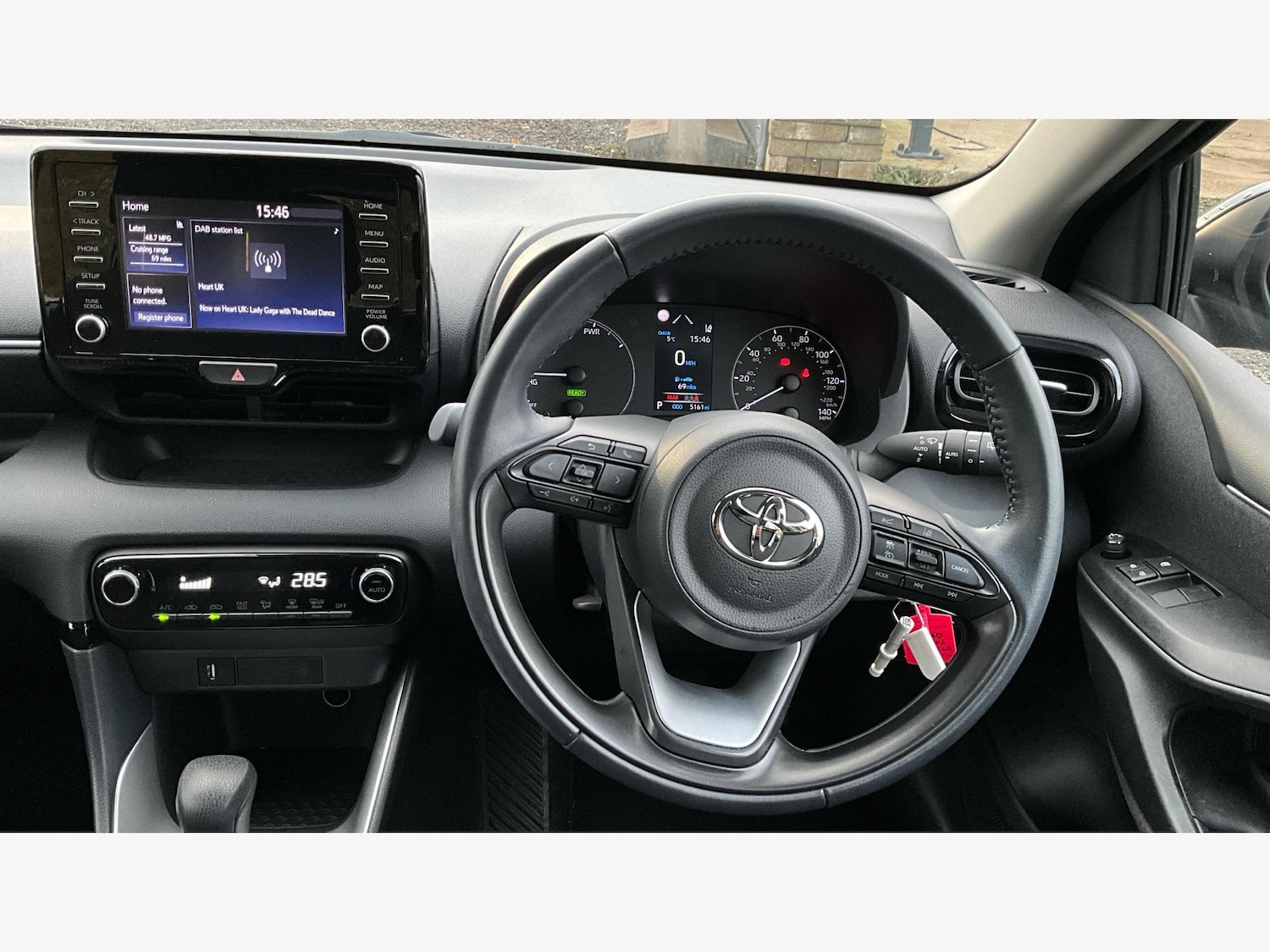 Used Toyota Yaris 2023 for sale - 76772224: Photo 8