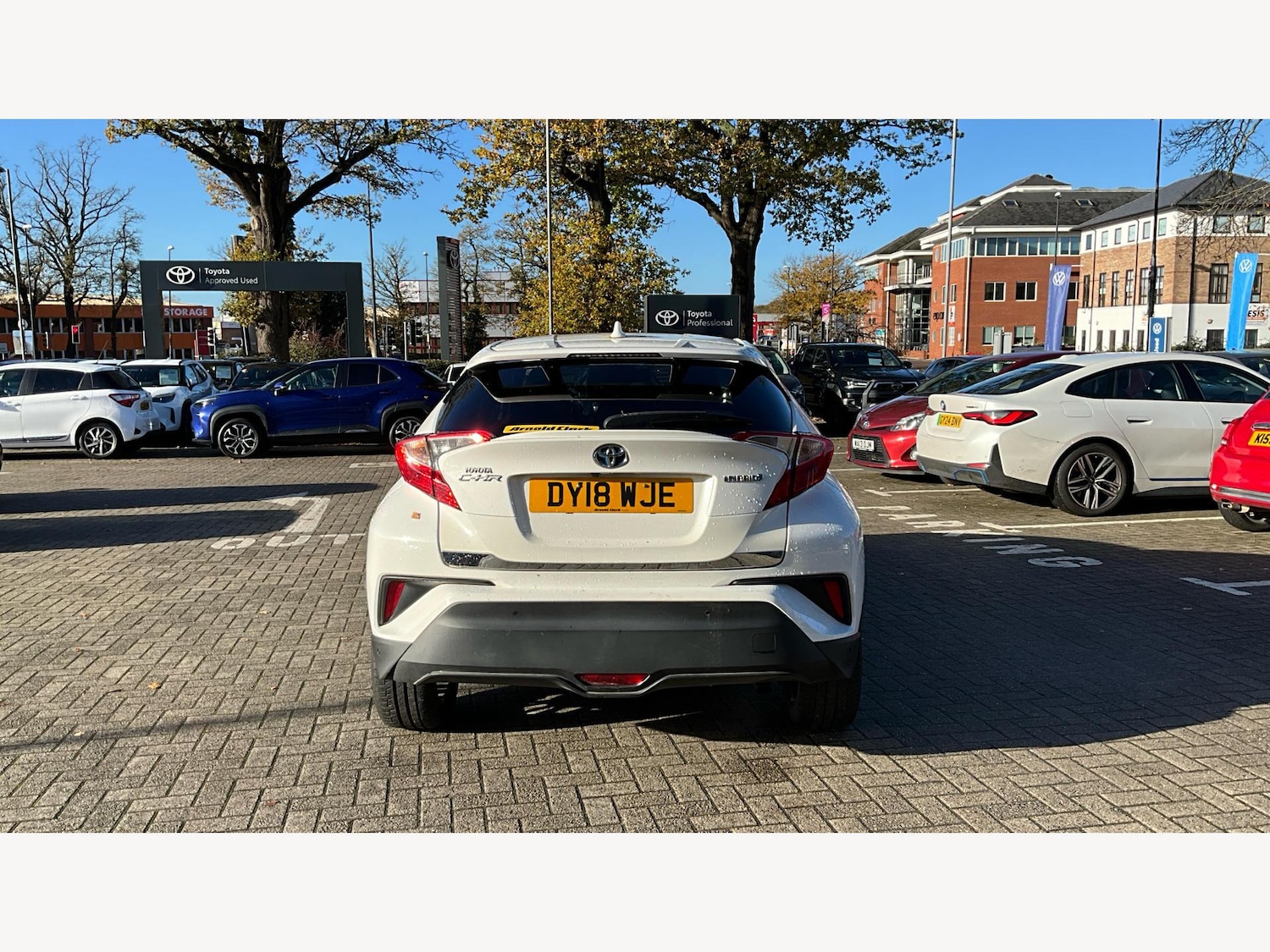 Used Toyota C-HR 2018 for sale - 76690019: Photo 21