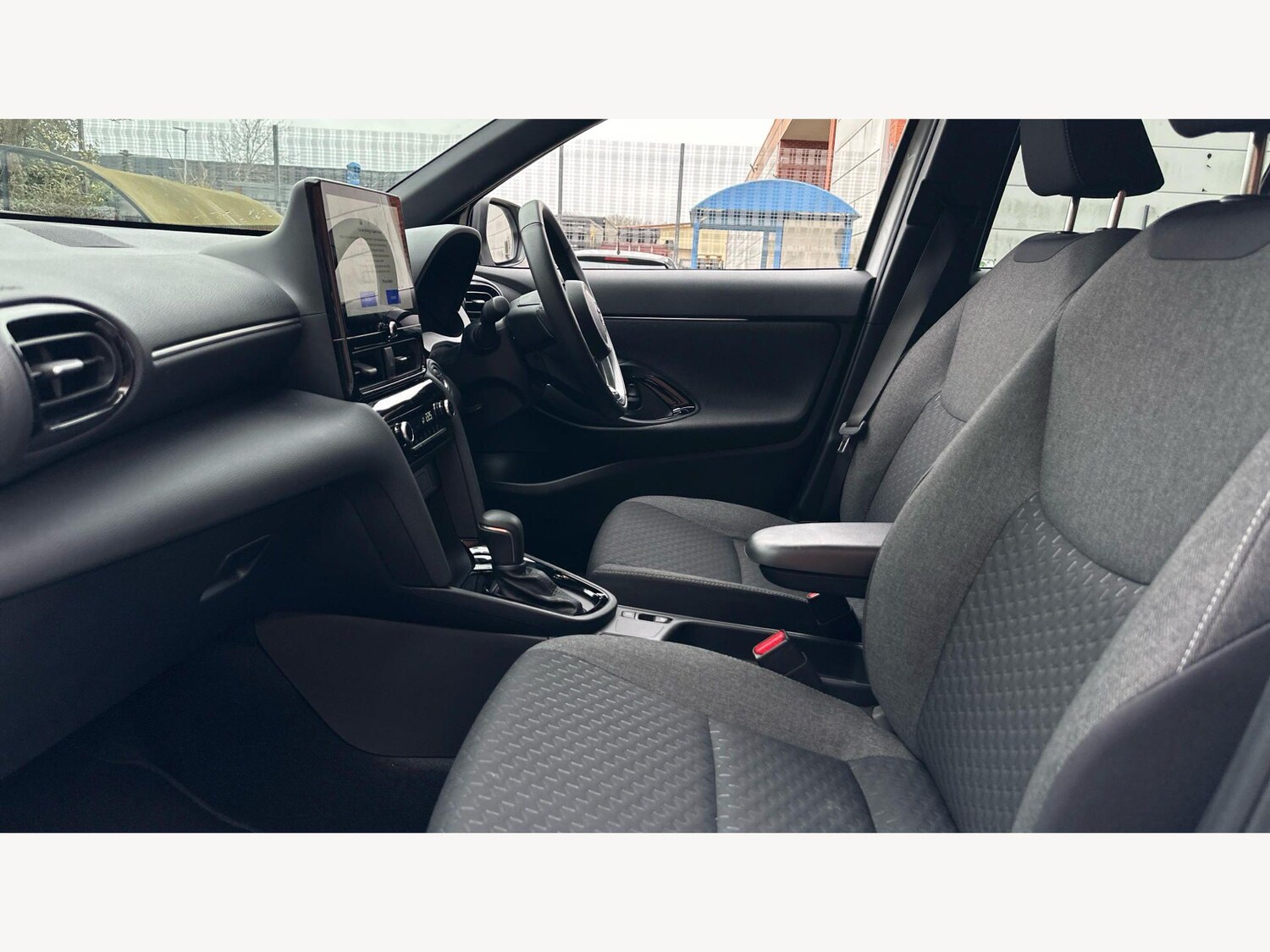 Used Toyota Yaris Cross for sale - 77924927: Photo 12