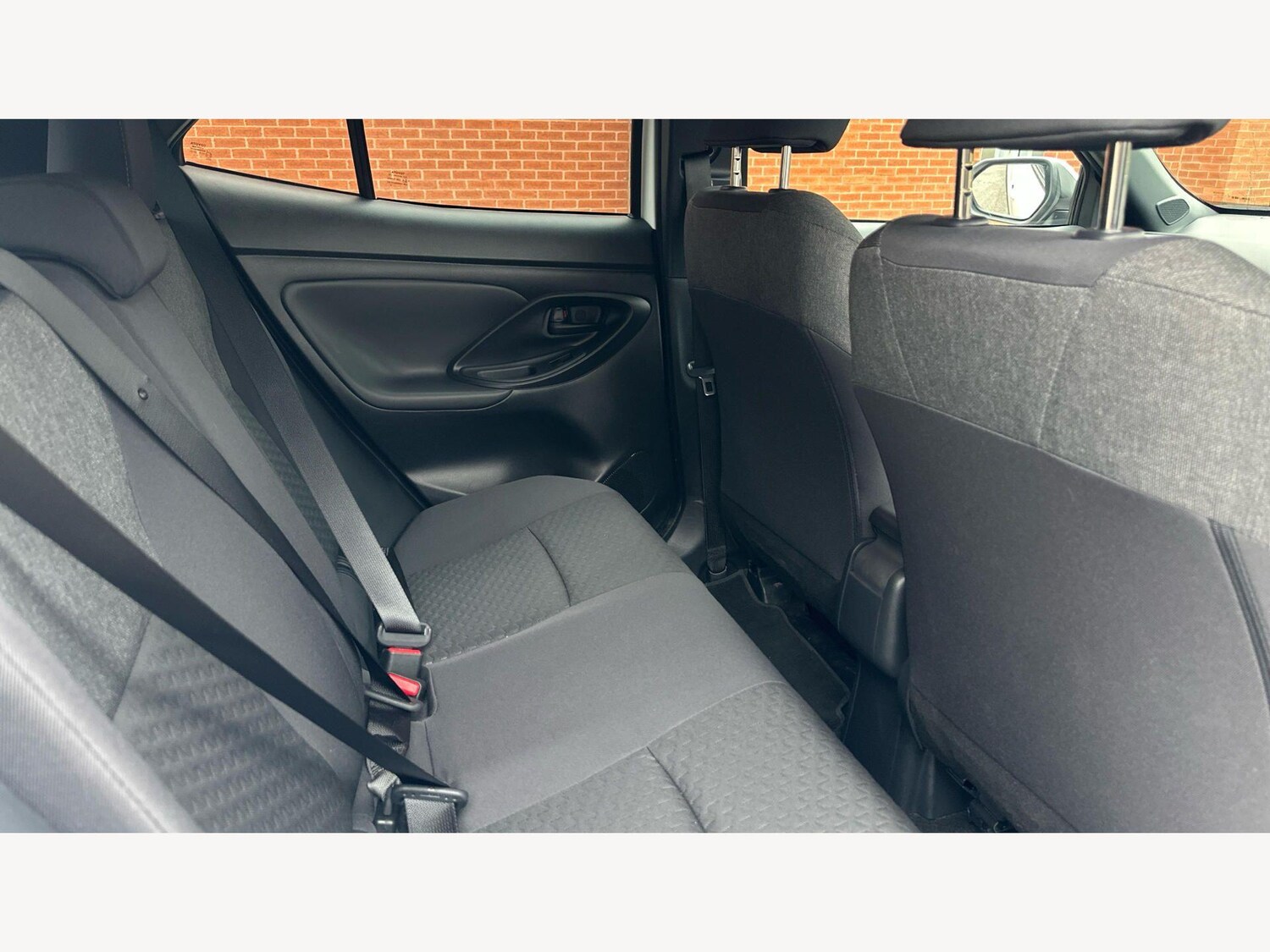 Used Toyota Yaris Cross for sale - 77924927: Photo 14