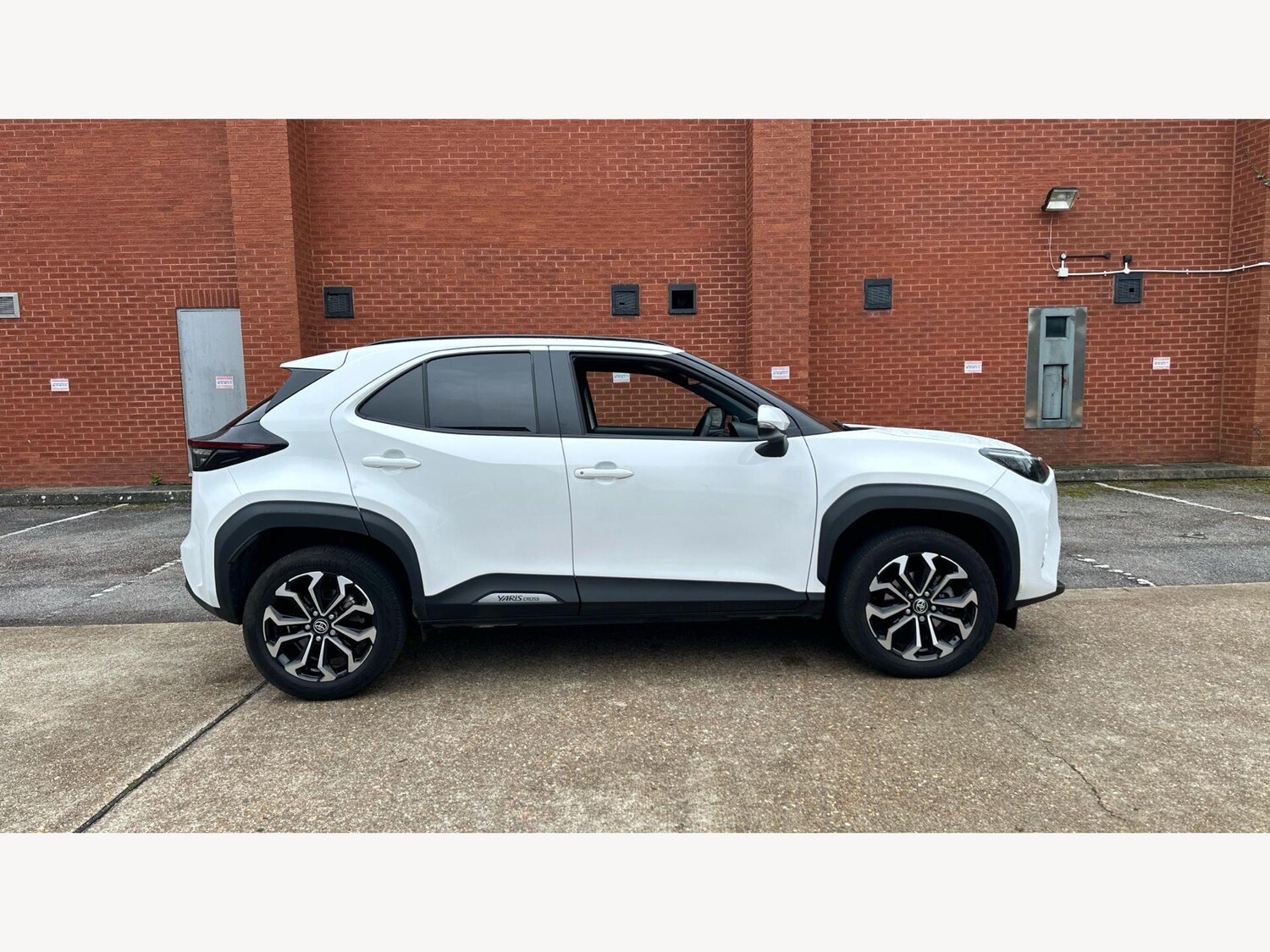 Used Toyota Yaris Cross for sale - 77924927: Photo 18