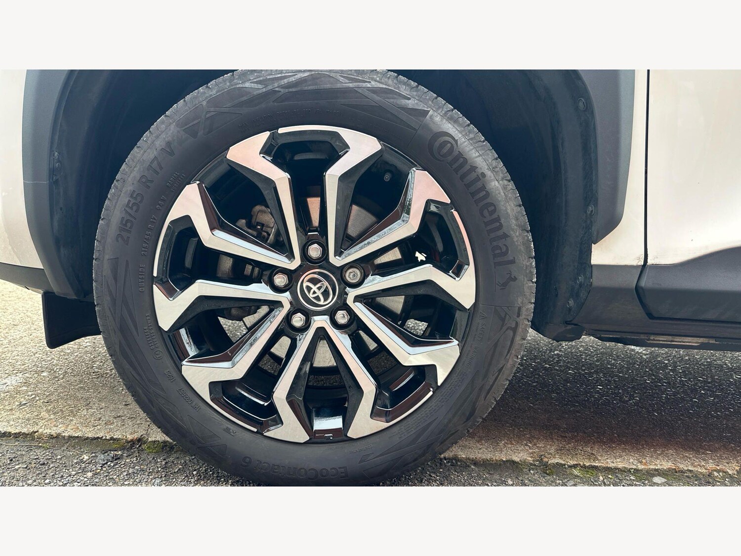 Used Toyota Yaris Cross for sale - 77924927: Photo 20