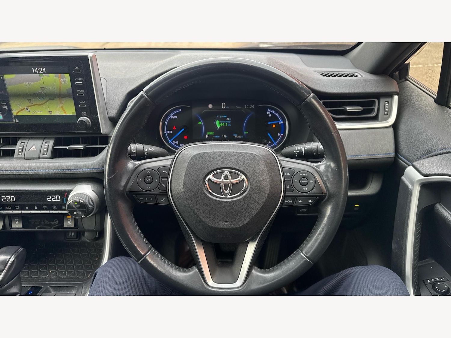 Used Toyota RAV4 2019 for sale - 76772055: Photo 10