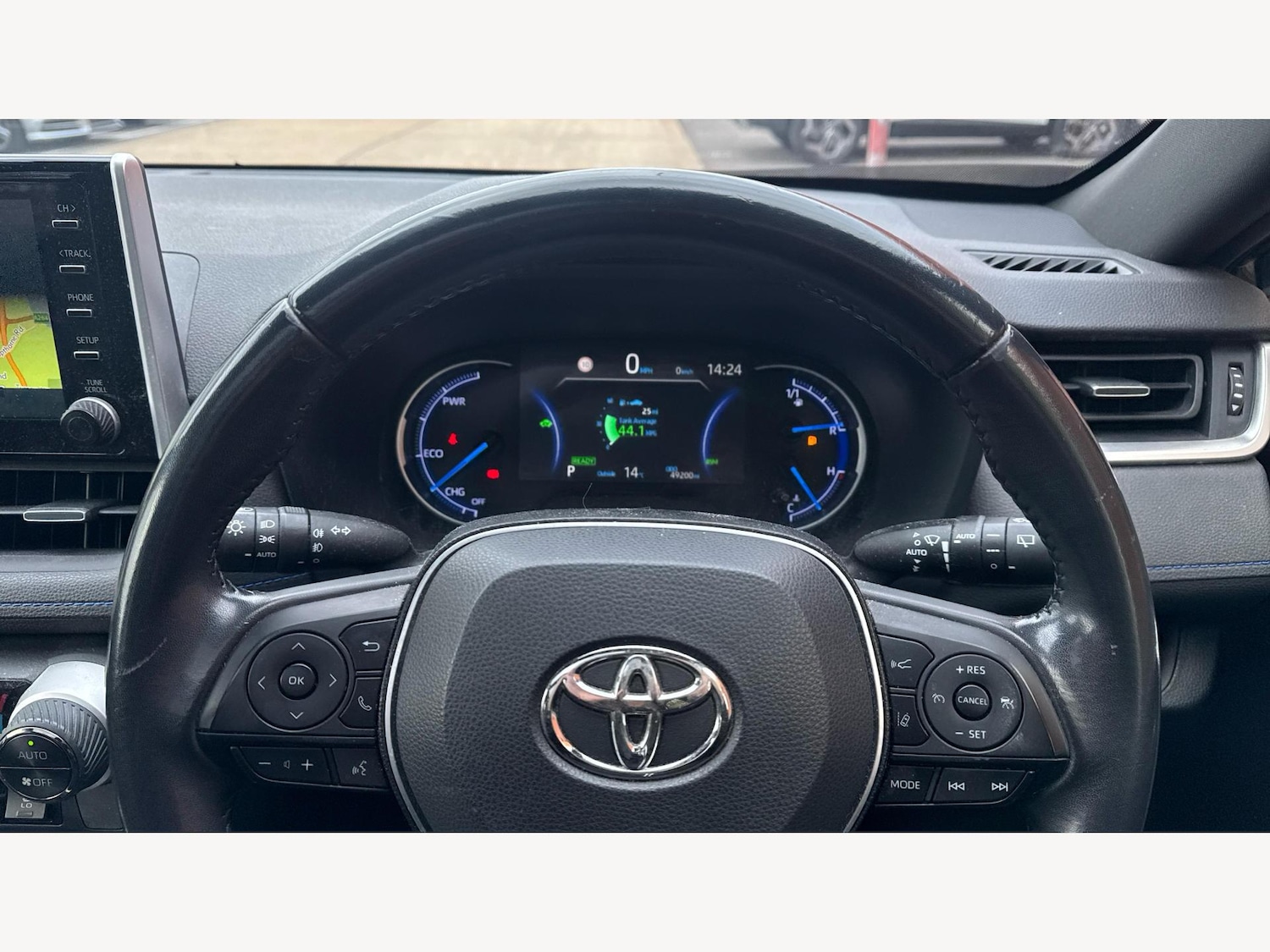 Used Toyota RAV4 2019 for sale - 76772055: Photo 11