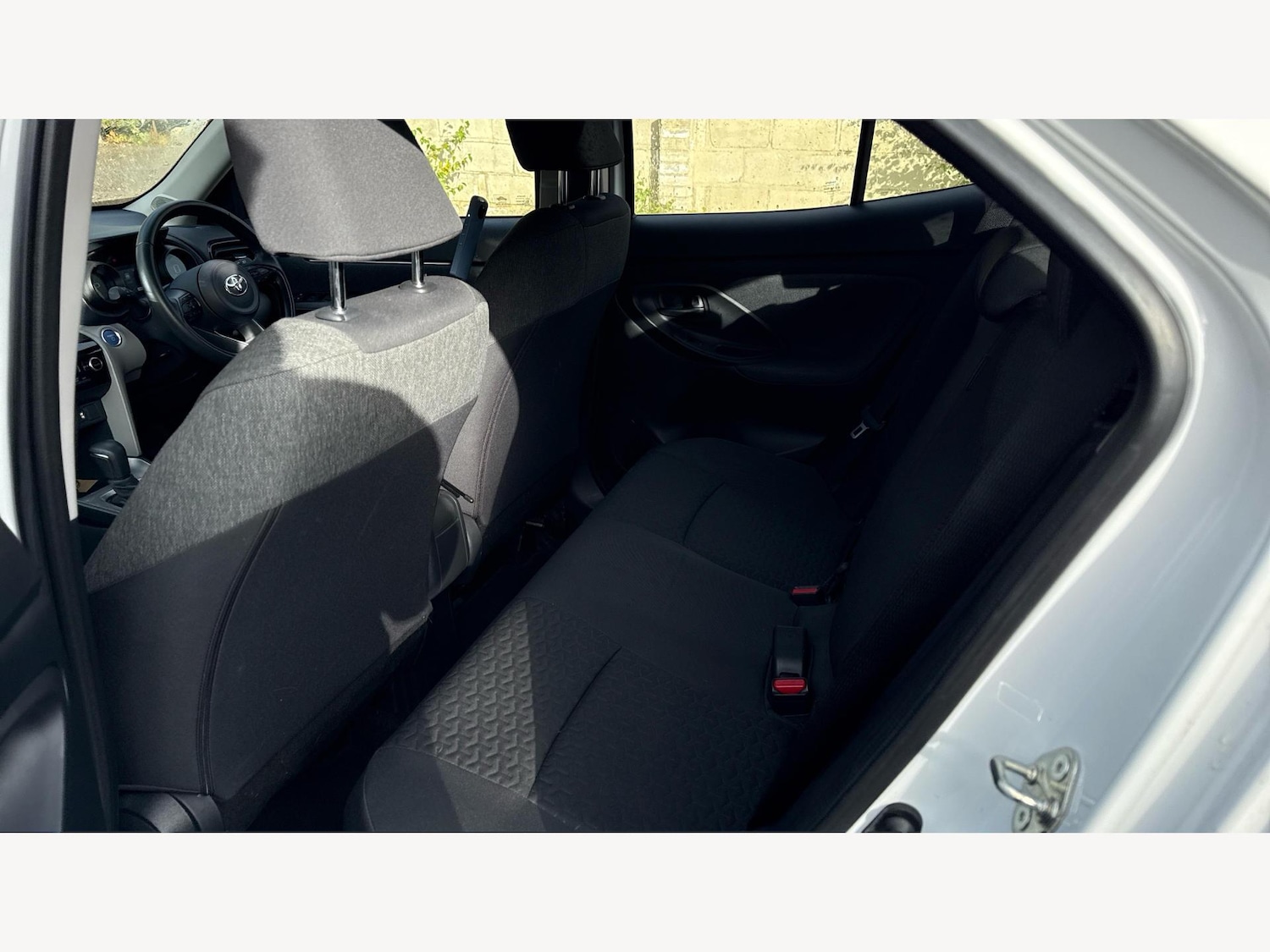 Used Toyota Yaris Cross 2022 for sale - 76360821: Photo 15