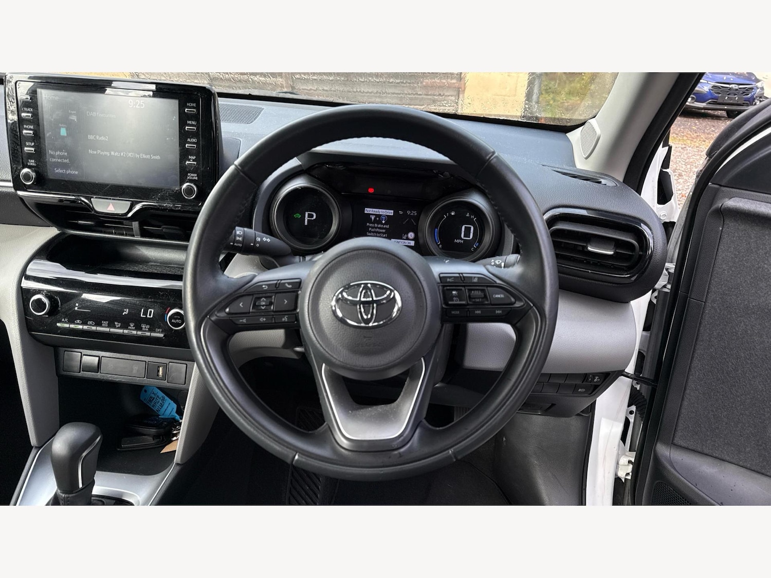 Used Toyota Yaris Cross 2022 for sale - 76360821: Photo 8