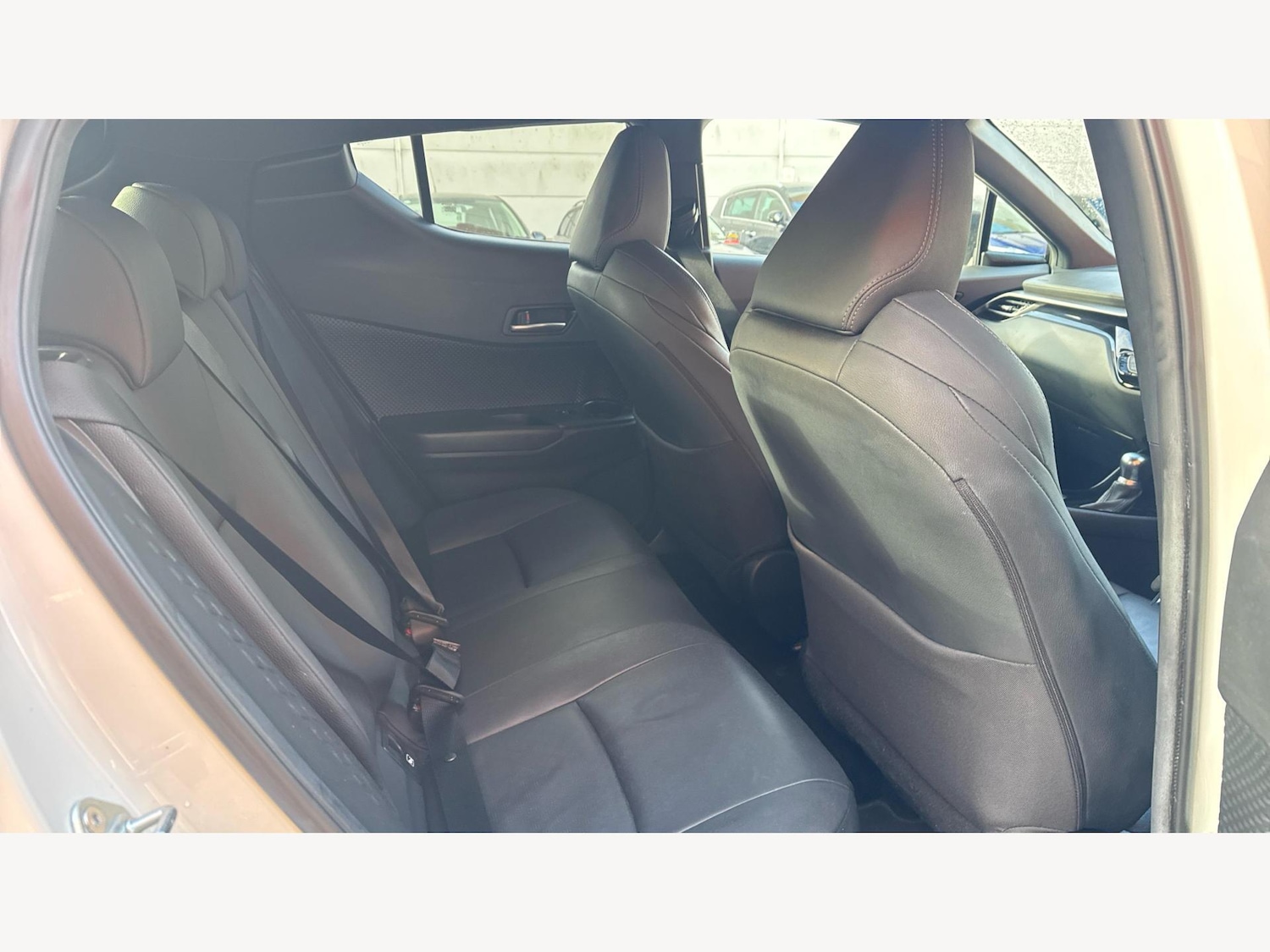 Used Toyota C-HR 2019 for sale - 76644680: Photo 14