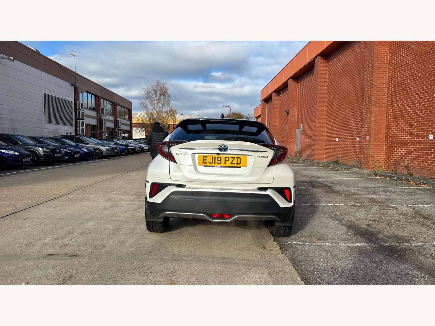 Used Toyota C-HR 2019 for sale - 76644680: Photo 21