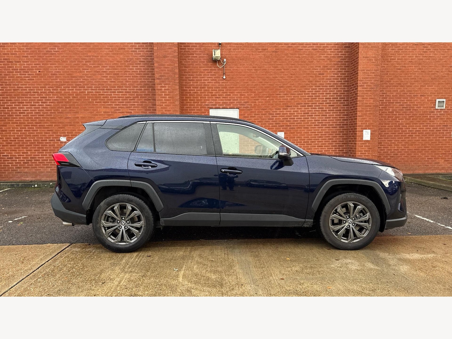 Used Toyota RAV4 2022 for sale - 77143447: Photo 18