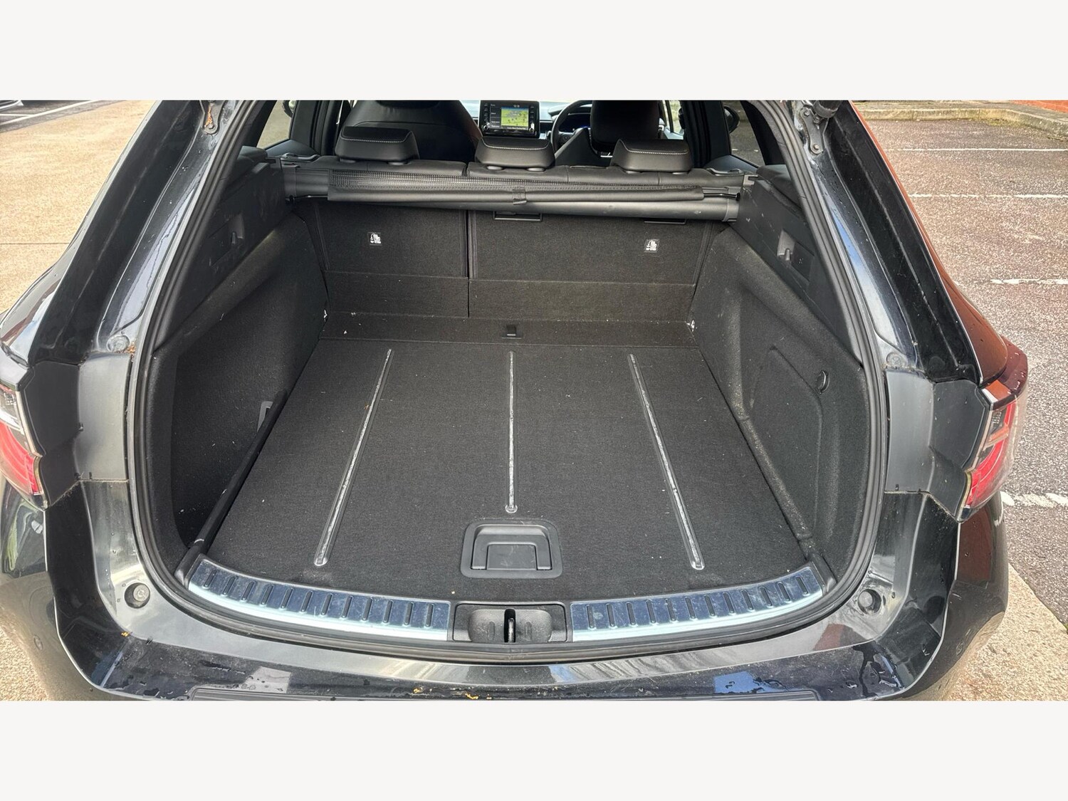 Used Toyota Corolla for sale - 77497126: Photo 16