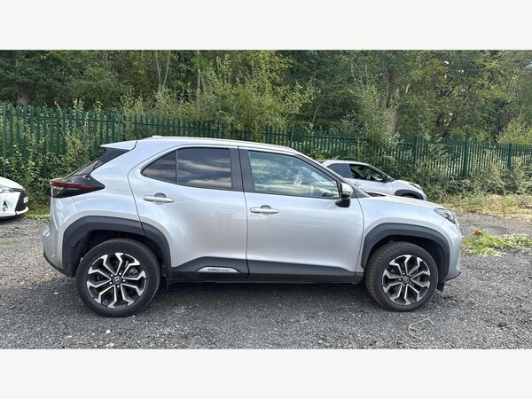 Used Toyota Yaris Cross 2022 for sale - 75635379: Photo 18