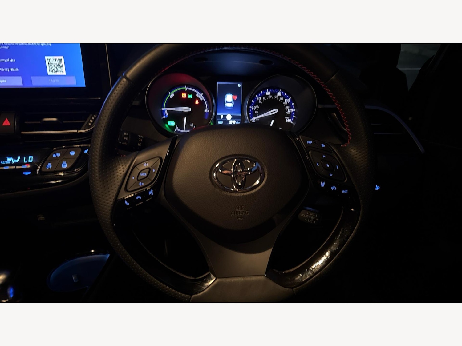 Used Toyota C-HR 2023 for sale - 76498970: Photo 10