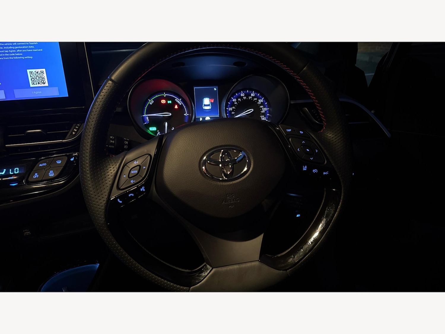 Used Toyota C-HR 2023 for sale - 76498970: Photo 8
