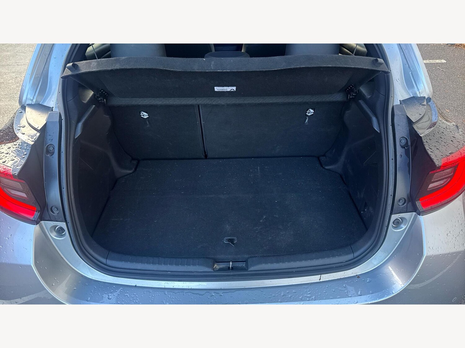 Used Toyota Yaris 2024 for sale - 76513271: Photo 16