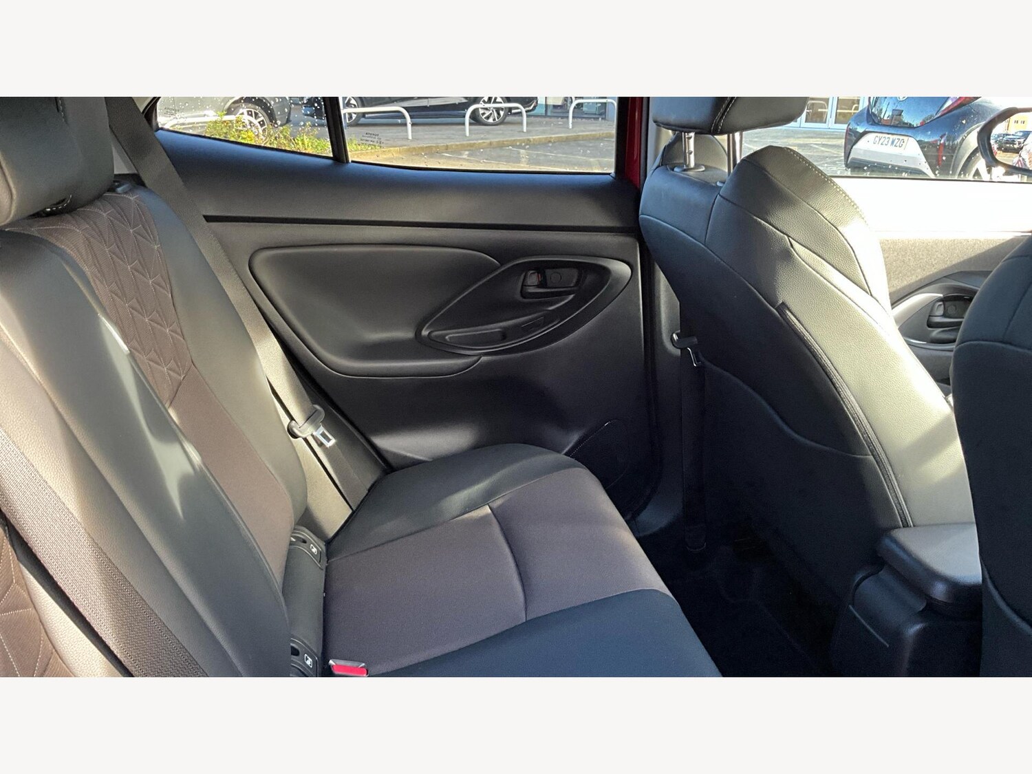Used Toyota Yaris Cross 2023 for sale - 77175250: Photo 14
