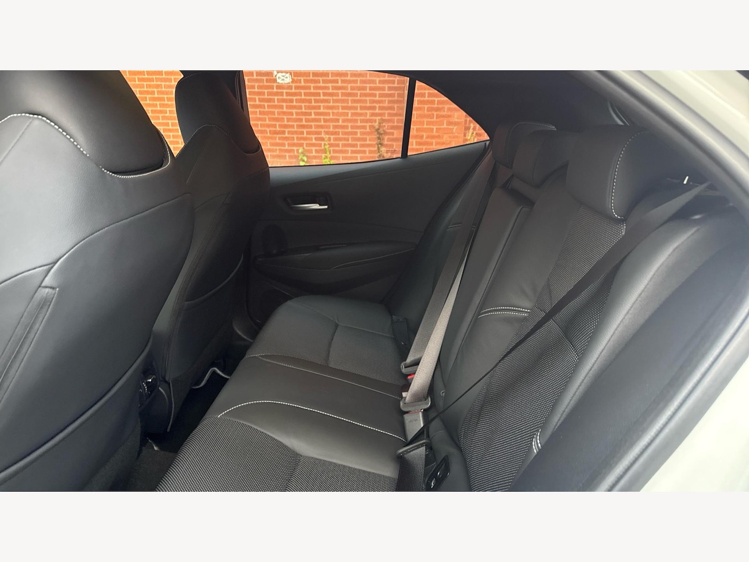 Used Toyota Corolla 2024 for sale - 76499505: Photo 15