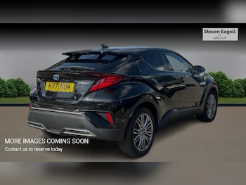 Used Toyota C-HR 2021 for sale - 78405204: Photo