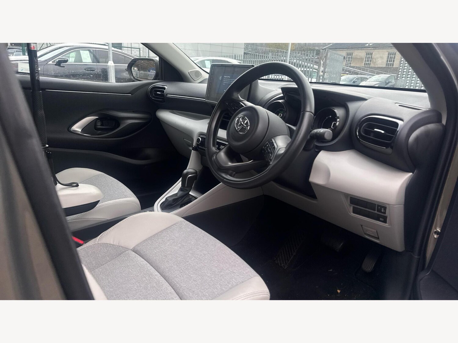 Used Toyota Yaris 2022 for sale - 77496622: Photo 13