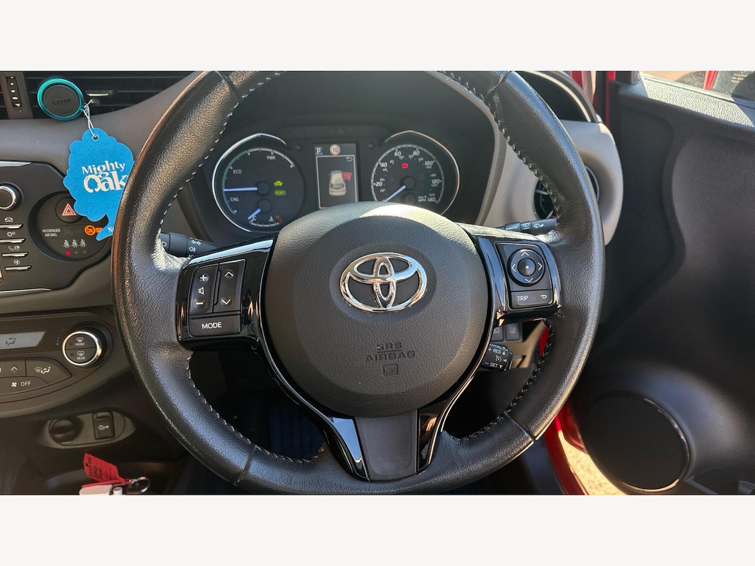 Used Toyota Yaris 2017 for sale - 76370653: Photo 8