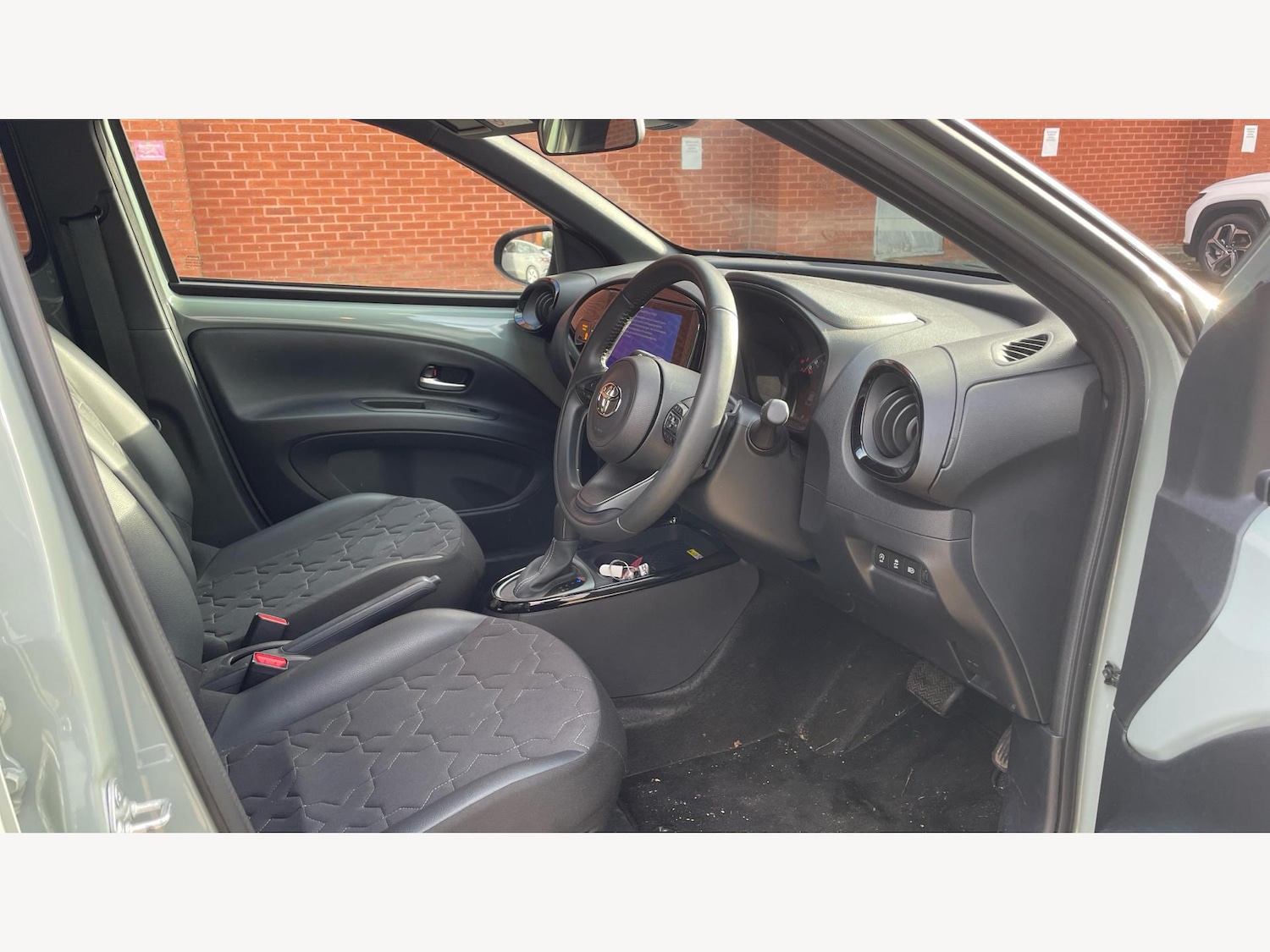 Used Toyota Aygo X 2024 for sale - 77358879: Photo 13