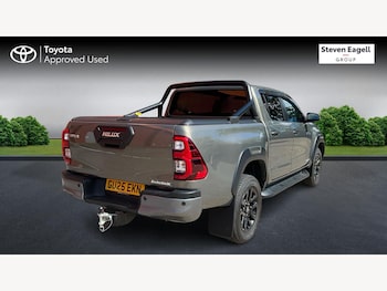 Used Toyota Hilux 2025 for sale - 78958506: Photo
