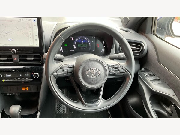 Used Toyota Yaris Cross 2024 for sale - 76072181: Photo 10