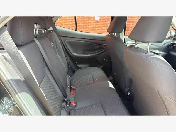 Used Toyota Yaris Cross 2024 for sale - 76151889: Photo 14