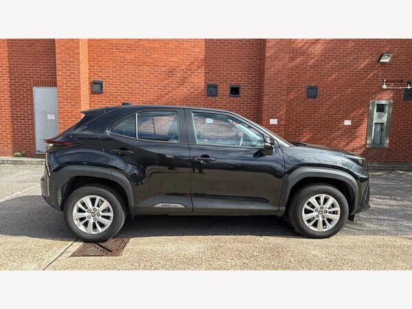 Used Toyota Yaris Cross 2024 for sale - 76151889: Photo 18