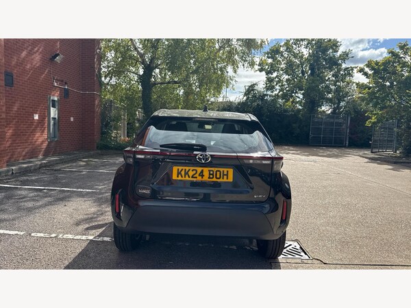 Used Toyota Yaris Cross 2024 for sale - 76151889: Photo 21