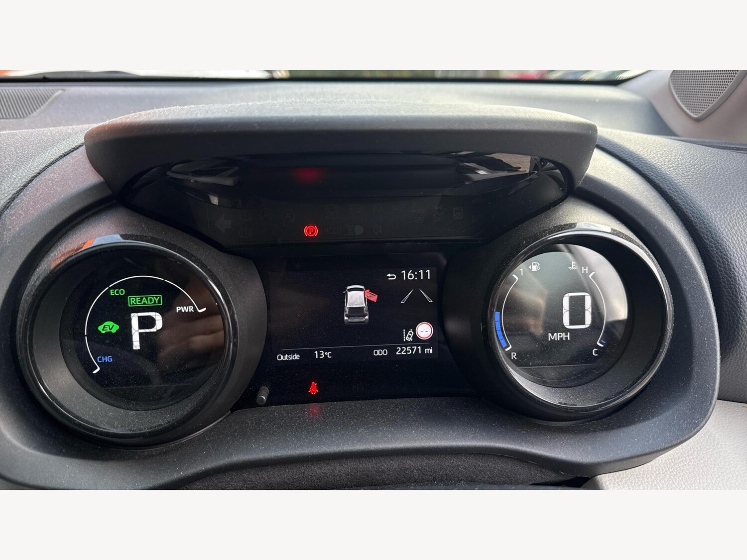 Used Toyota Yaris 2022 for sale - 77203789: Photo 11