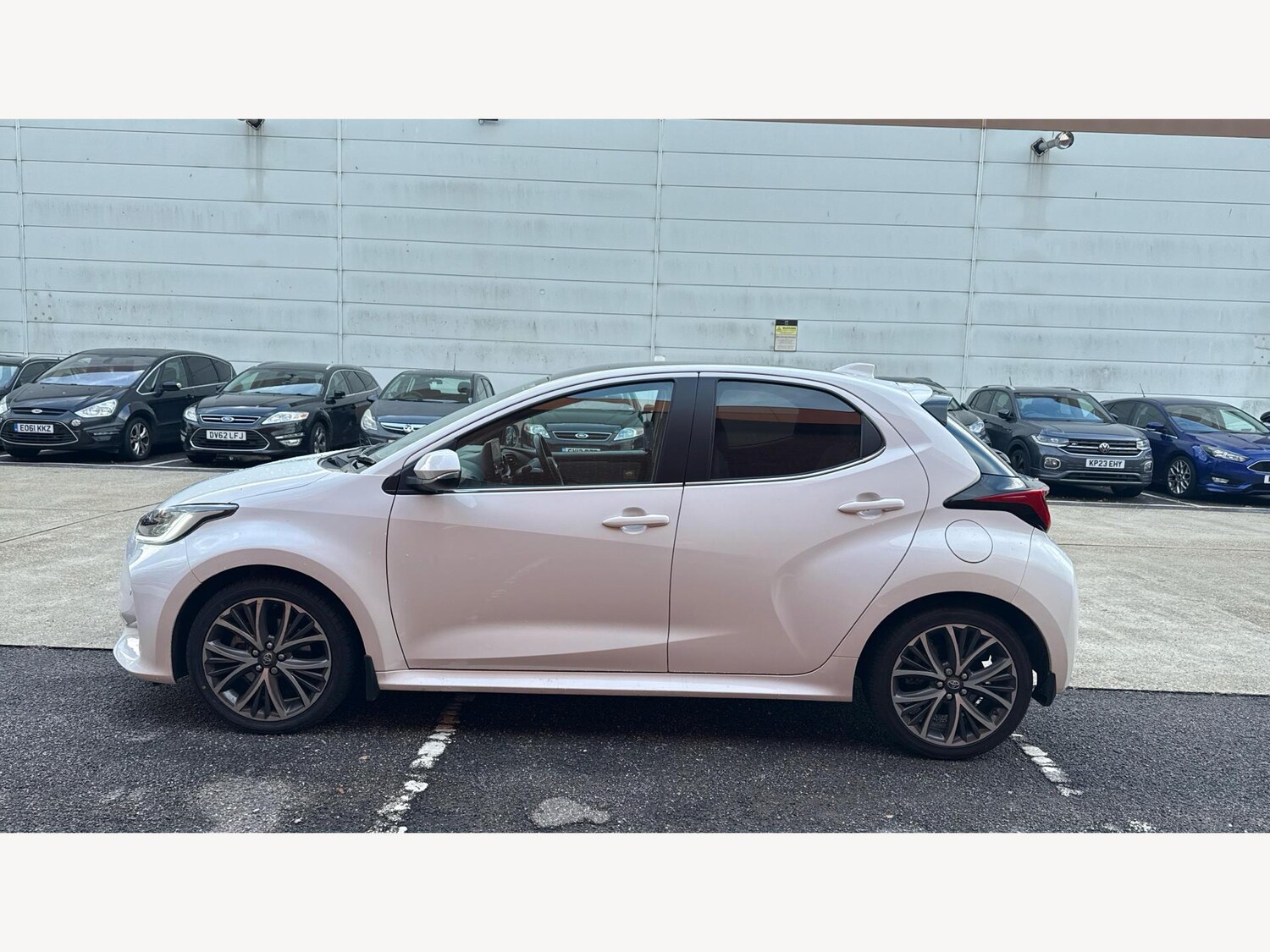 Used Toyota Yaris 2022 for sale - 77203789: Photo 19