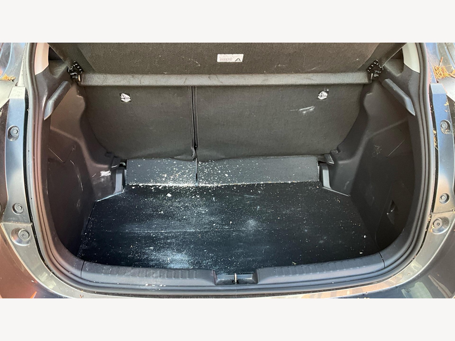 Used Toyota Yaris 2023 for sale - 77142925: Photo 16