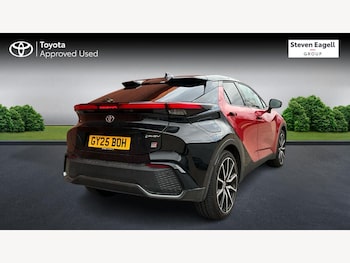 Used Toyota C-HR 2025 for sale - 79202123: Photo