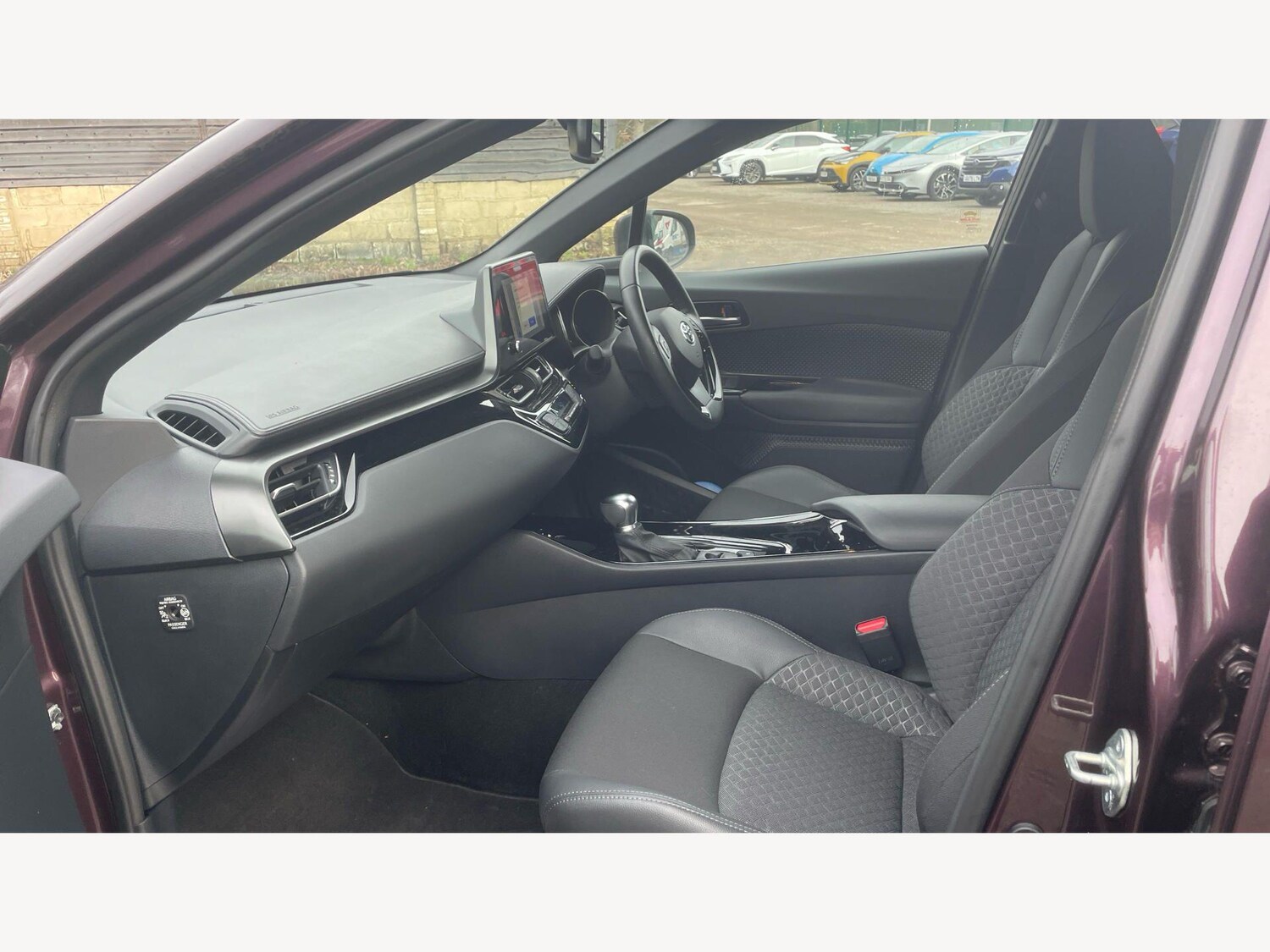 Used Toyota C-HR 2022 for sale - 77645758: Photo 12