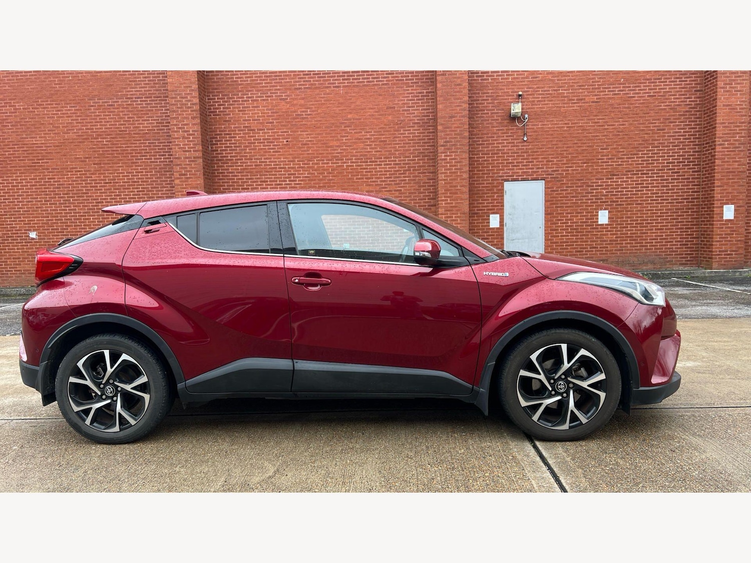 Used Toyota C-HR for sale - 78034960: Photo 18