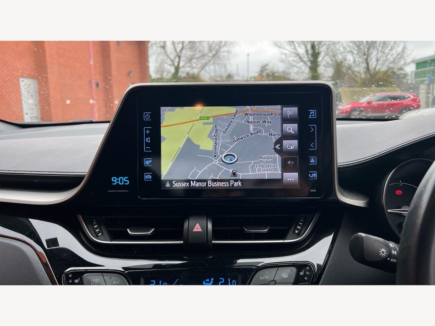 Used Toyota C-HR for sale - 78034960: Photo 9