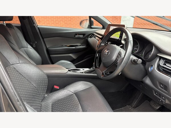 Used Toyota C-HR for sale - 76270986: Photo 13