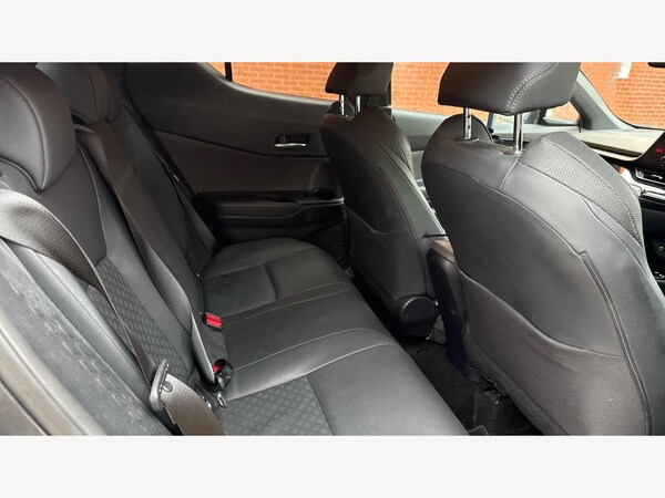 Used Toyota C-HR for sale - 76270986: Photo 14
