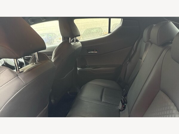 Used Toyota C-HR for sale - 76270986: Photo 15