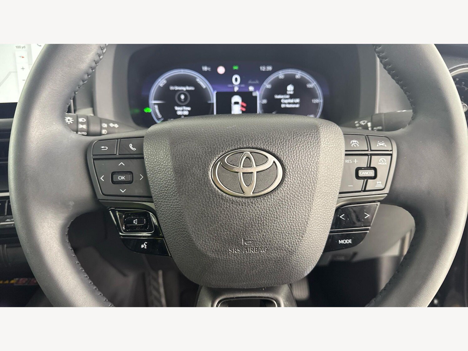 Used Toyota C-HR 2024 for sale - 77838636: Photo 10