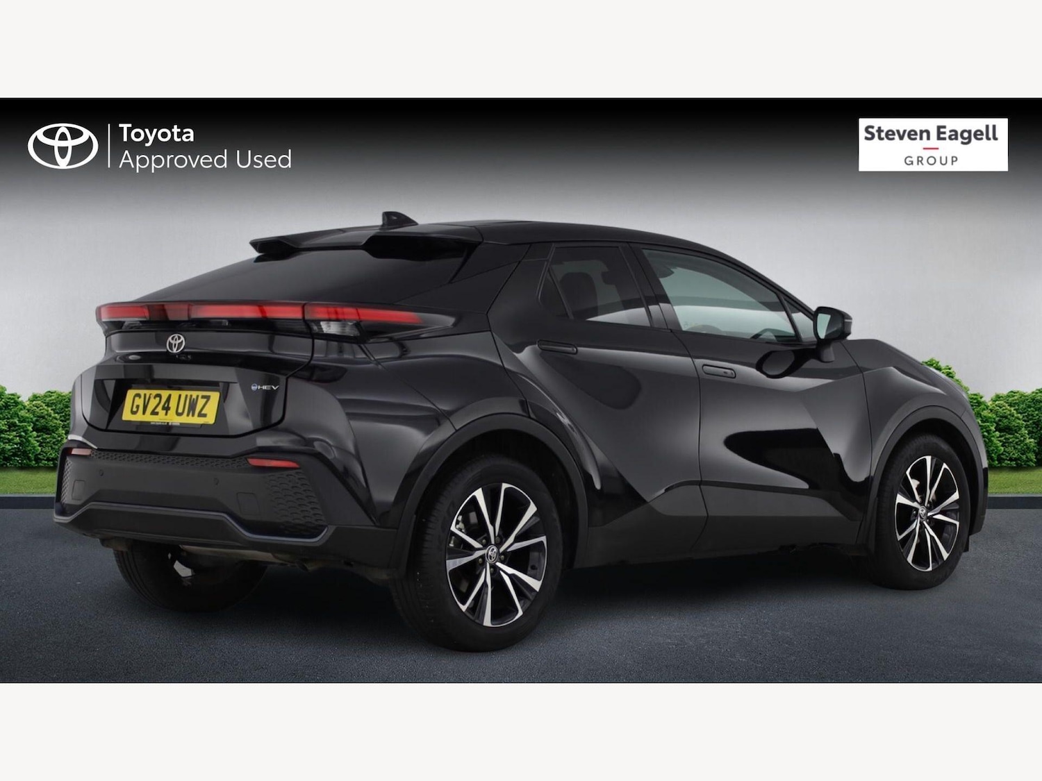 Used Toyota C-HR 2024 for sale - 77838636: Photo 2