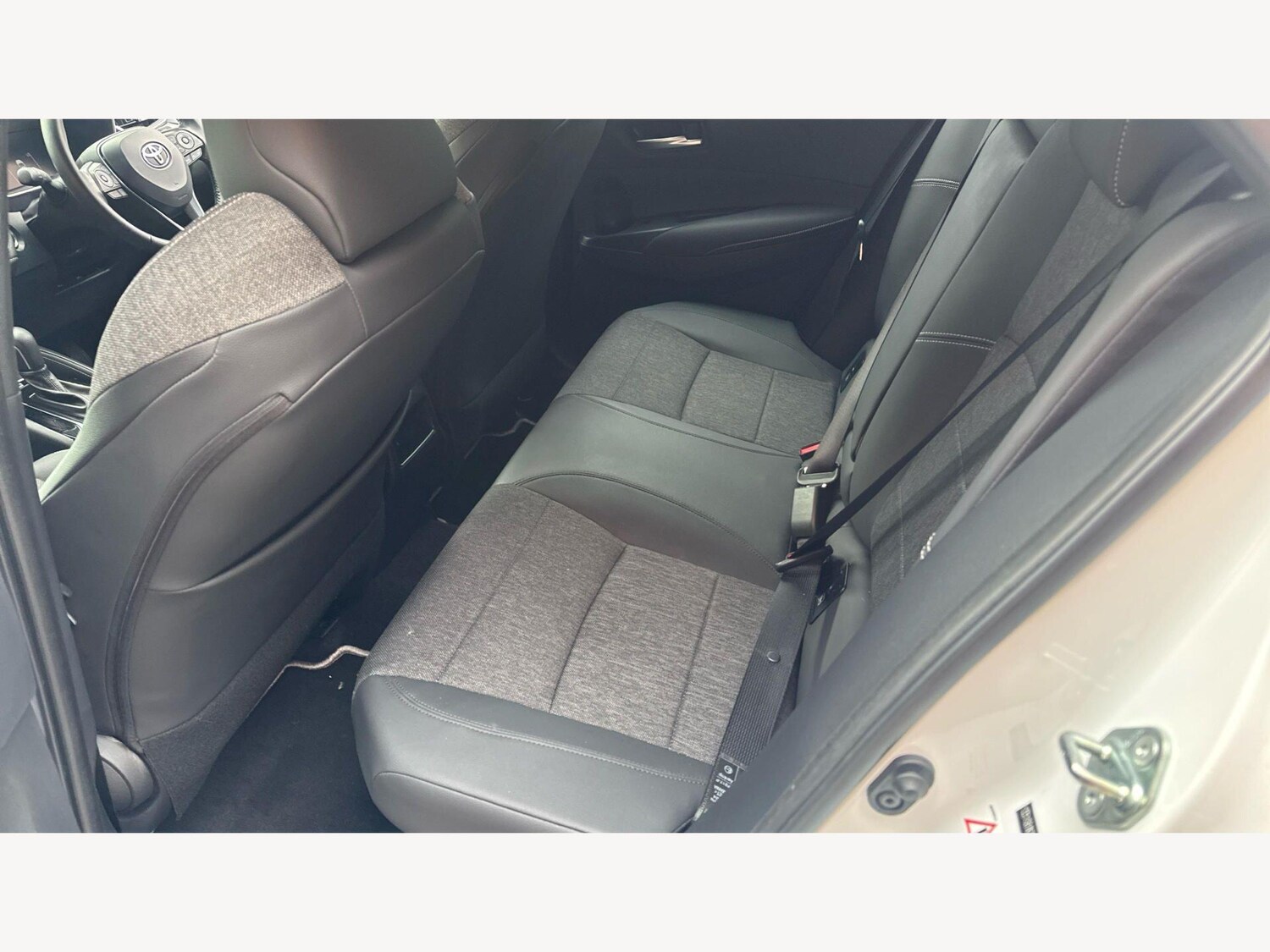 Used Toyota Corolla 2024 for sale - 77637405: Photo 15