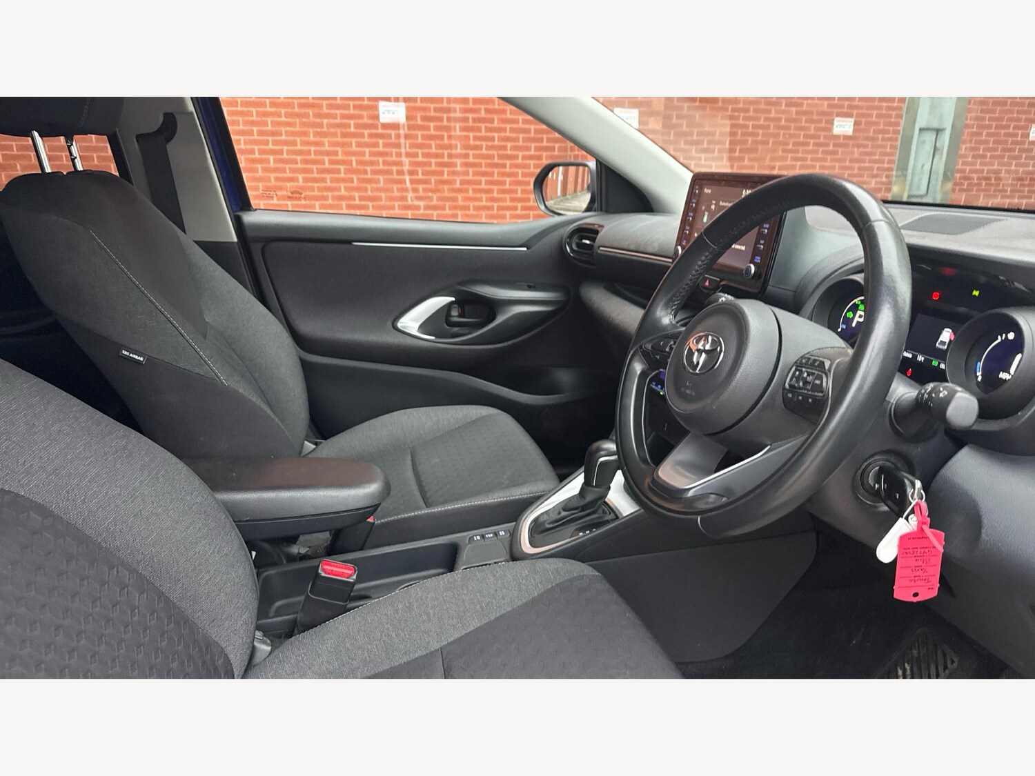 Used Toyota Yaris 2022 for sale - 76259734: Photo 13