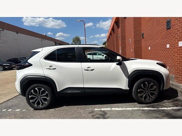 Used Toyota Yaris Cross 2023 for sale - 75719655: Photo 18