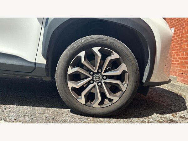 Used Toyota Yaris Cross 2023 for sale - 75719655: Photo 20