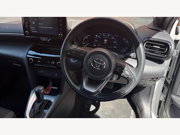 Used Toyota Yaris Cross 2023 for sale - 75719655: Photo 8