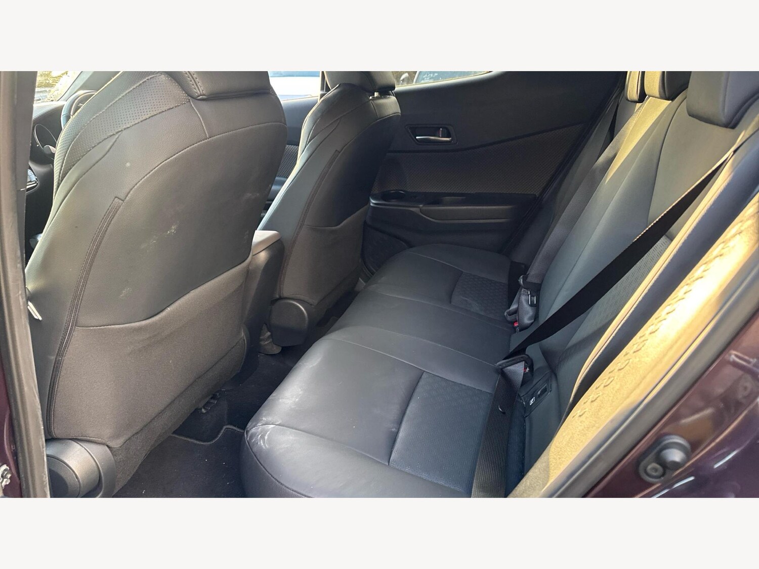 Used Toyota C-HR 2022 for sale - 76990569: Photo 15