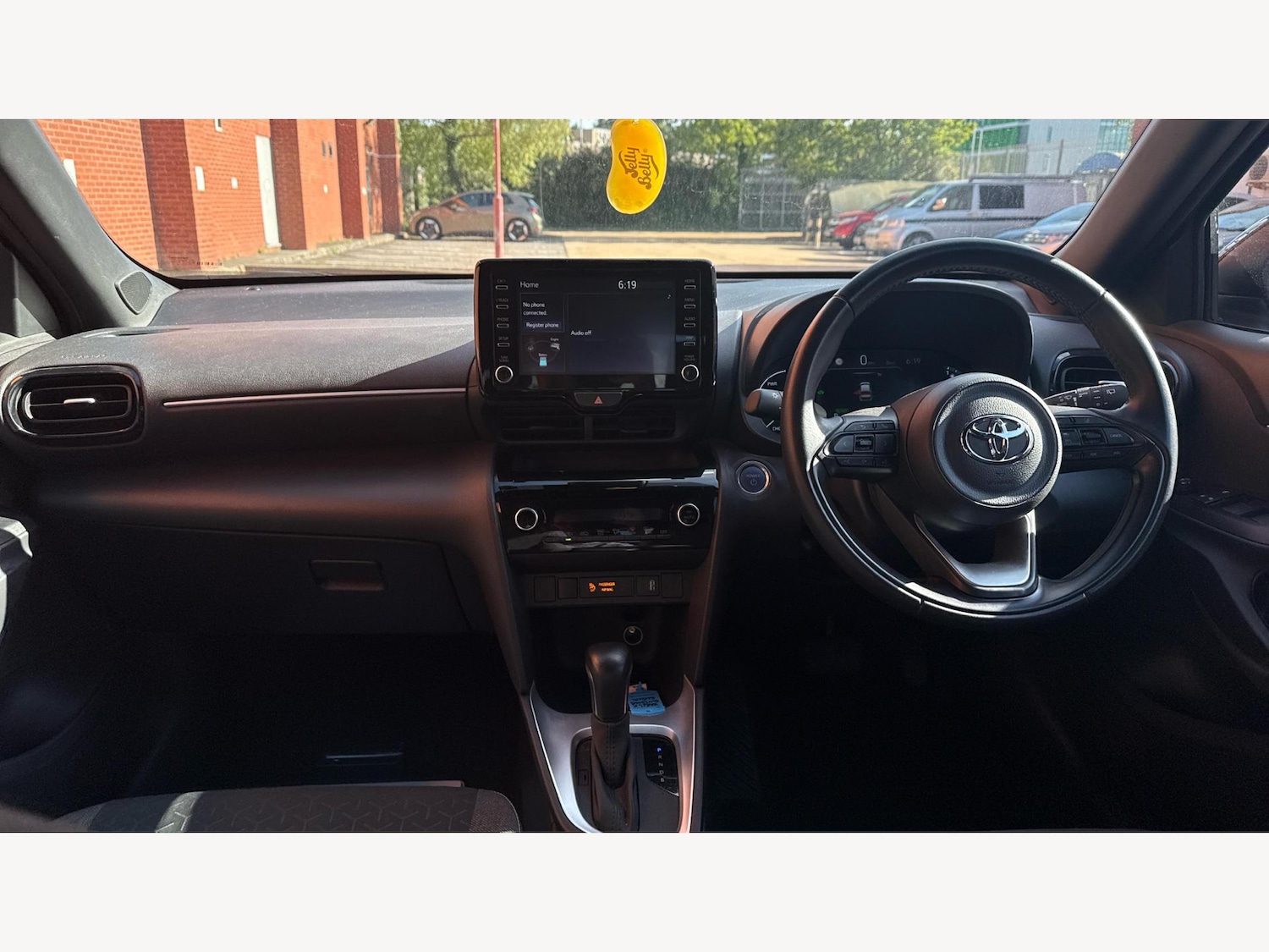 Used Toyota Yaris Cross 2023 for sale - 76645447: Photo 7