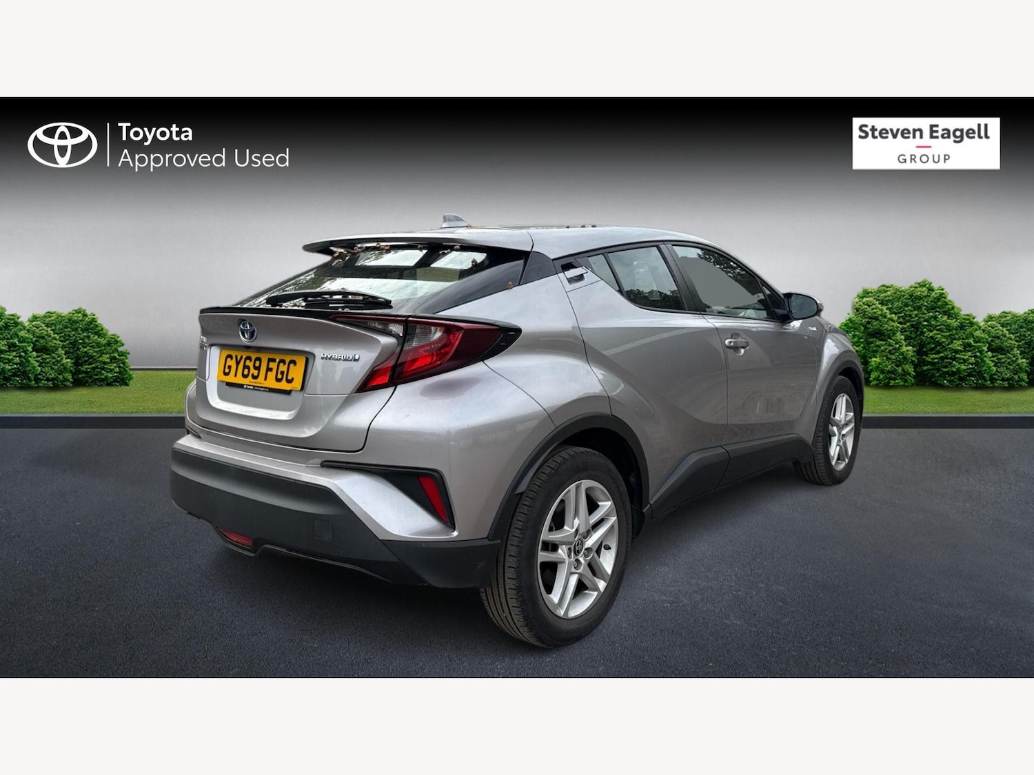 Used Toyota C-HR 2019 for sale - 76175653: Photo 2