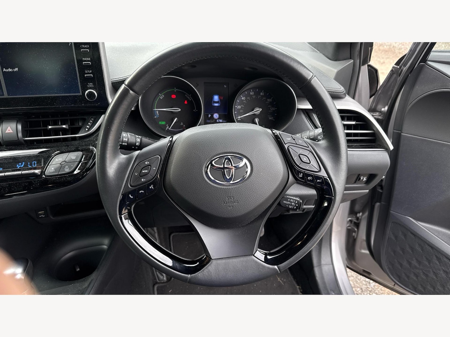 Used Toyota C-HR 2019 for sale - 76175653: Photo 8